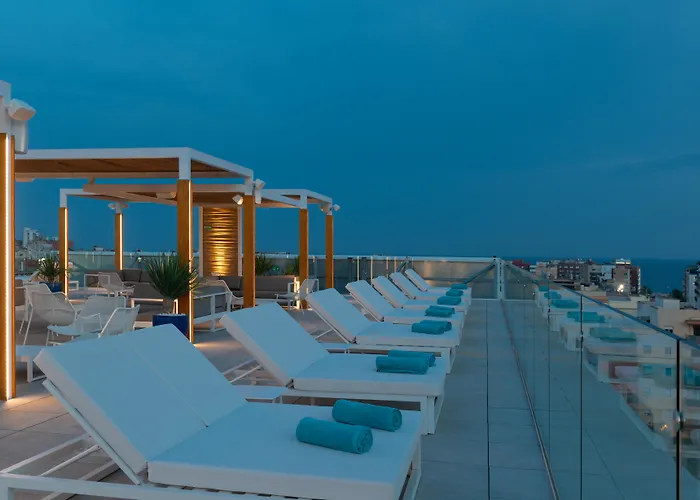 L'Azure Hotel Spa 4Sup